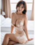 巨乳熟女の下着姿5