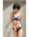 下着モデルのおしっこ我慢 おもらし