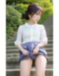 ミニスカパンチラおもらし