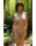 友達のお母さんが外で裸になった、それを見た僕はものすごく興奮した 画像5