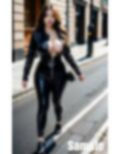 ぽっちゃり美女の裸で街散歩 画像4