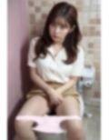 美女のトイレシーン 画像9