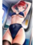 スク水女さん仕方なく電車で生着替え 画像2