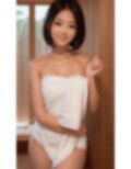 灼熱の楽園でイカされちゃう熱波師と娘 画像2