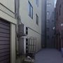 【背景素材】路地裏（1385_bg20）【時間差分あり】