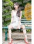 公園のベンチに座っていたパンプス美女の盗撮写真 画像6