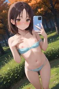 野外露出で自撮りを楽しむつるぺた女の子3