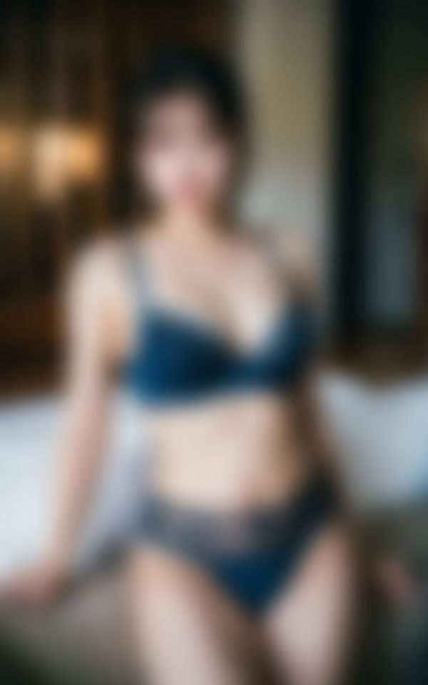 サンプル画像3:Hなお姉さんの下着姿は見たいですか？—Fカップ以上限定173人—(美熟女LAB) [d_496348]