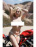 バイク雑誌シリーズ:トップレス金髪巨乳美女001（袋綴じグラビア180枚！） 画像7