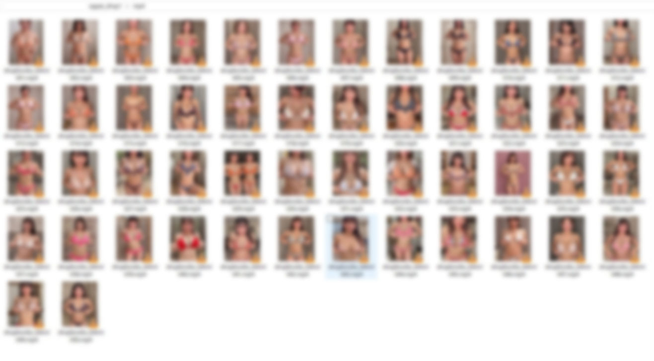 サンプル画像1:笑顔と美乳が炸裂！美女のおっぱいポロリ集(刺身クリーム) [d_536075]