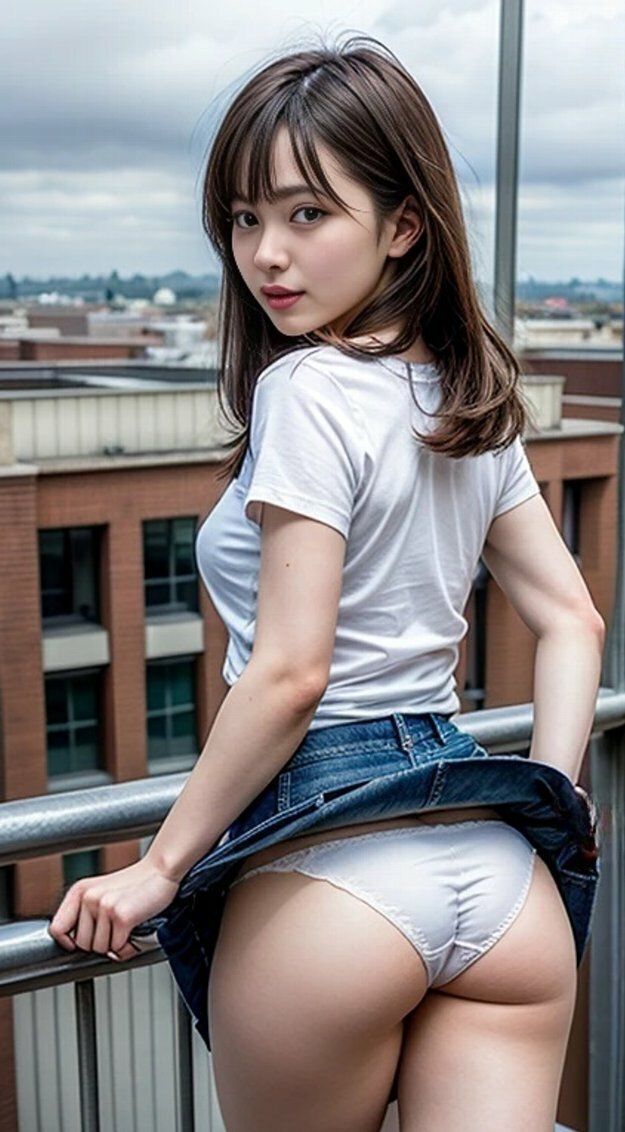 女子大生屋上パンチラ画像集 画像2