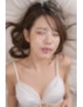 お姉さんの顔面にひたすらザーメンぶっかけ！