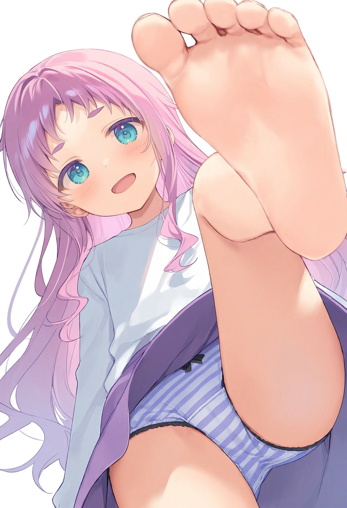 パンモロしている裸足少女_4
