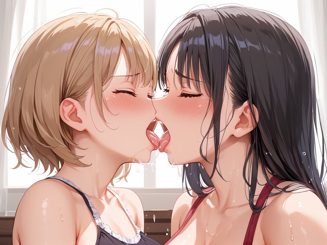 旦那が隣で寝てるのに声を我慢し親友とレズ? 画像2