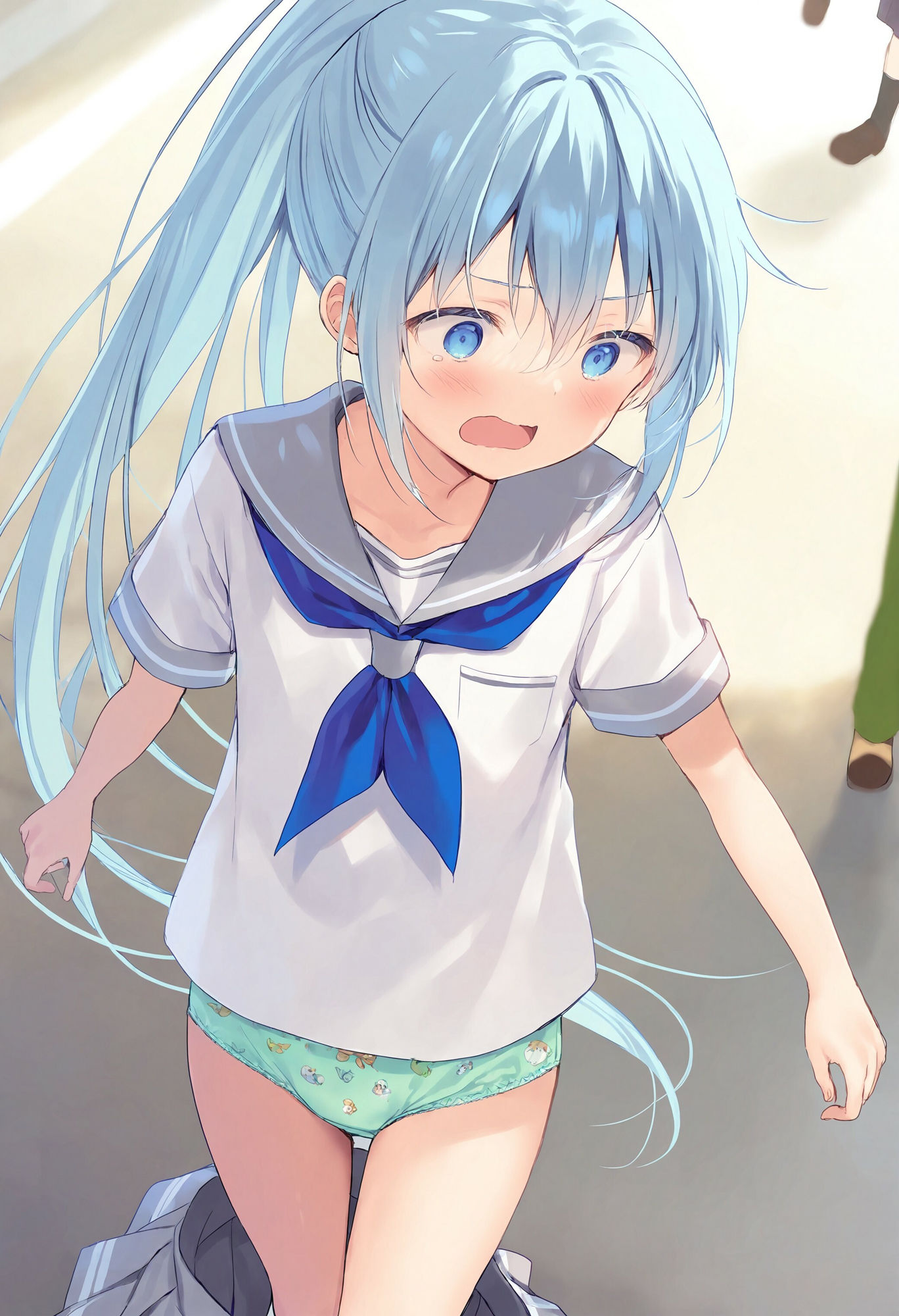 スカートがいきなり落ちてパンモロ 画像6
