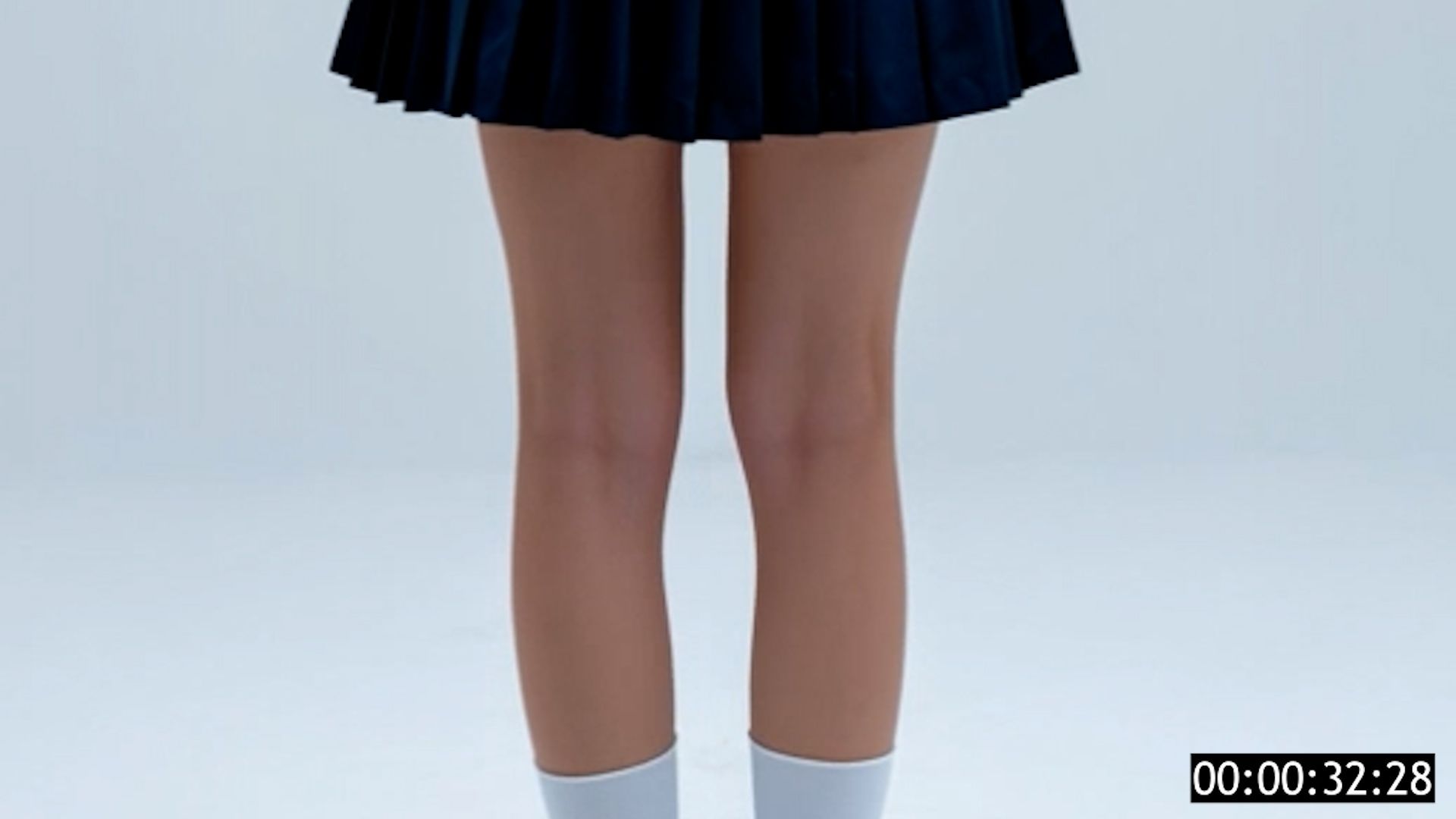 サンプル画像2:オーディション記録映像_No.1001(Blue Frames) [d_637180]