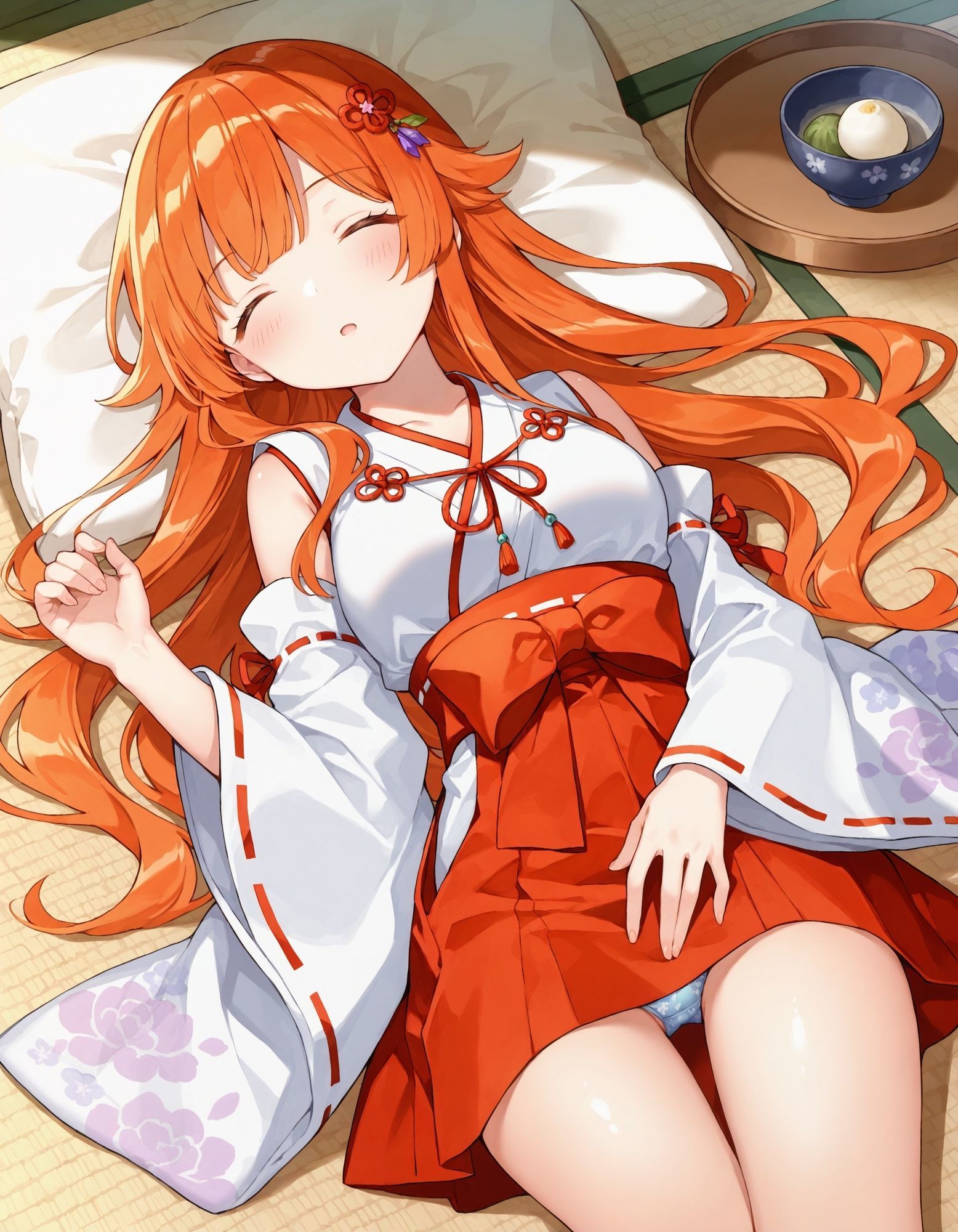 巫女コスで寝そべりパンチラ 画像1