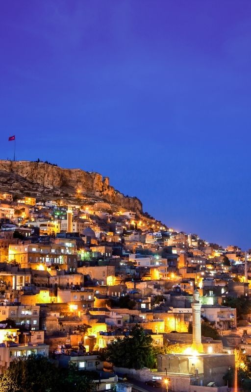 サンプル画像1:トルコの爆美女〜最高にイイ女たち(YK Publishing) [d_645223]