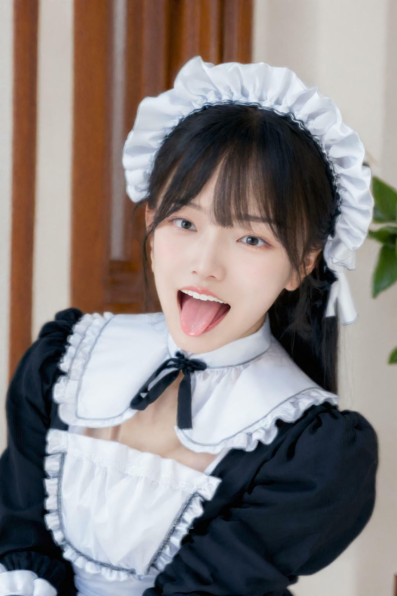 サンプル画像2:ぺろり日和。〜学園・メイド服・水着〜第一章(フェチマニアック部位研究所) [d_651855]