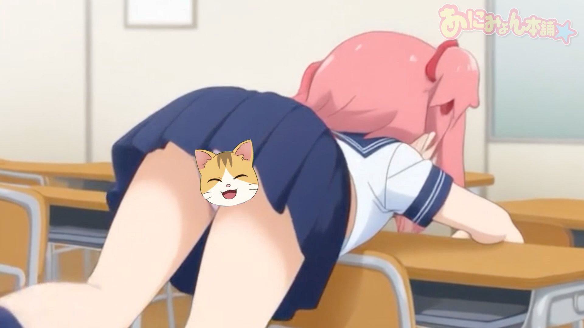 【アニメ試し見あり】クラスのオタクに勉強教わり中にパンツ丸見えな事に気付いてない娘Σ（゜Д゜）！ 画像5