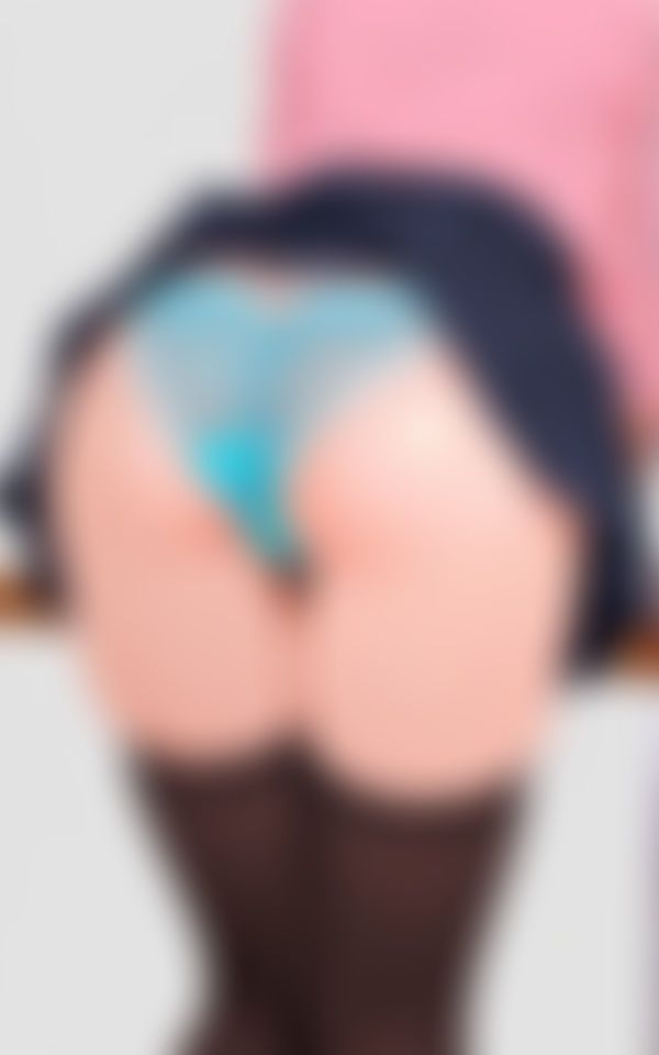 何色のパンティーが好物でちゅか?スケべな覗き見パンティー496枚 画像2