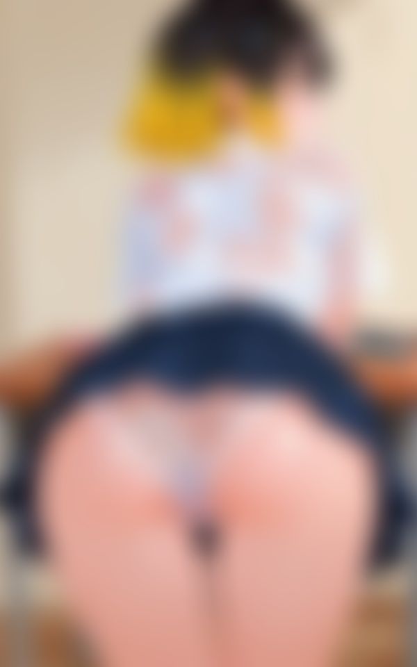 何色のパンティーが好物でちゅか?スケべな覗き見パンティー496枚 画像7