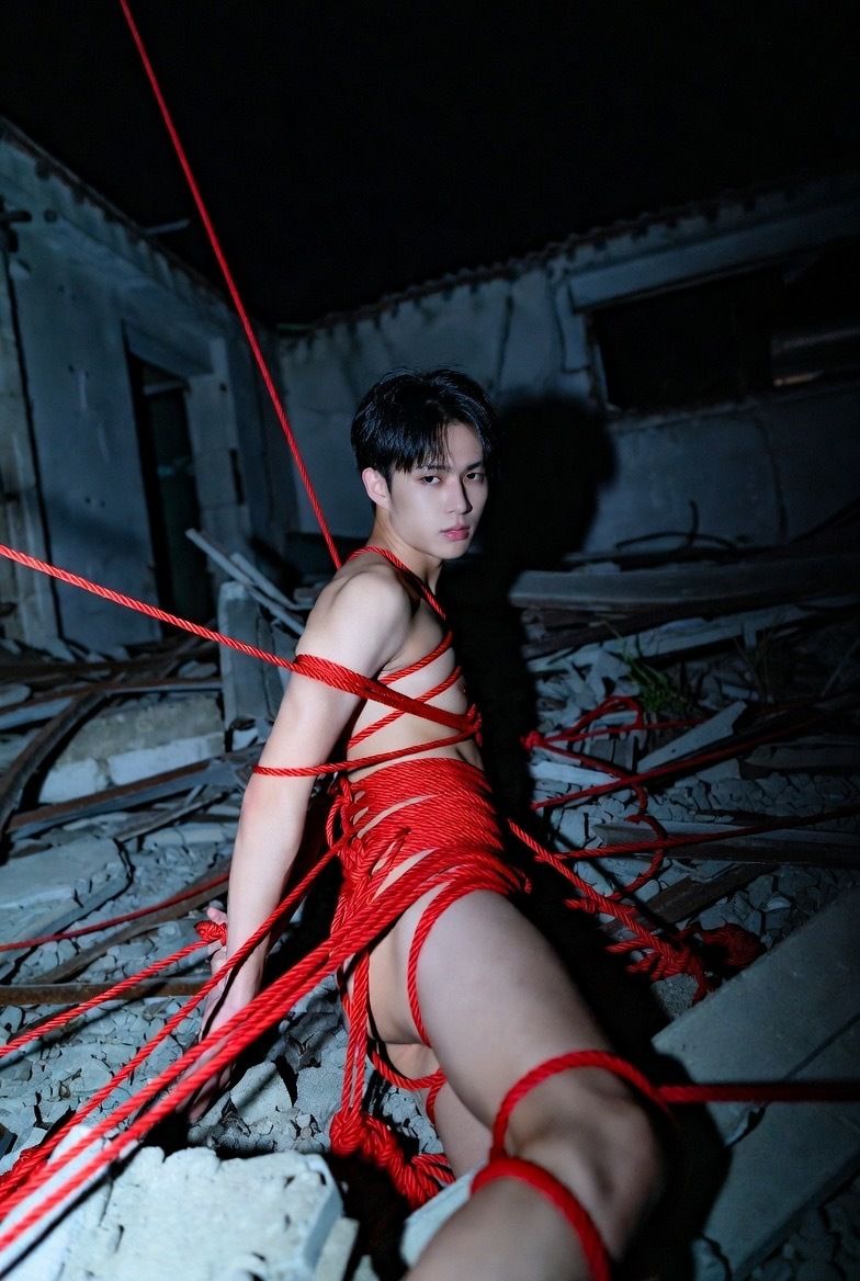 AI男子写真集緊縛男子 サンプル9