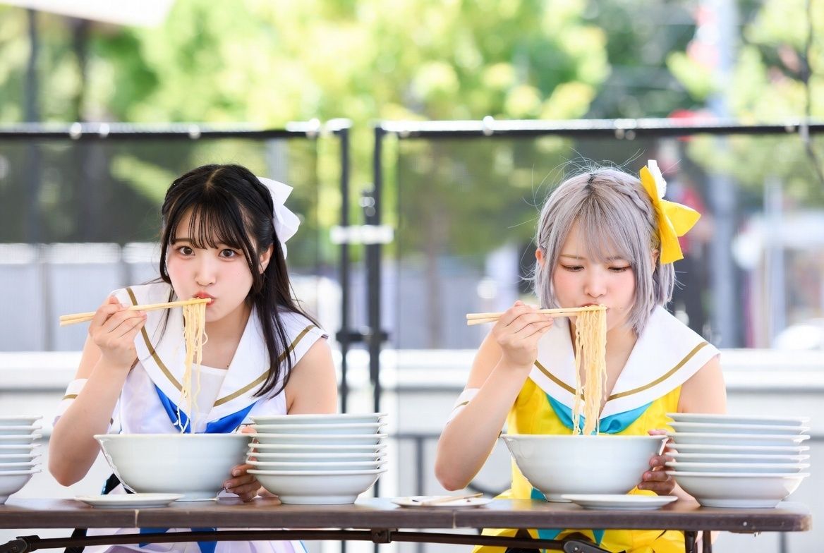 大食い秘技!乳出しブースト 画像3