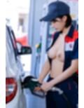 胸丸出し巨乳職業美女 vol.2〜建設作業員・自動車整備士・ハンバーガー屋店員・カジノディーラーほか〜