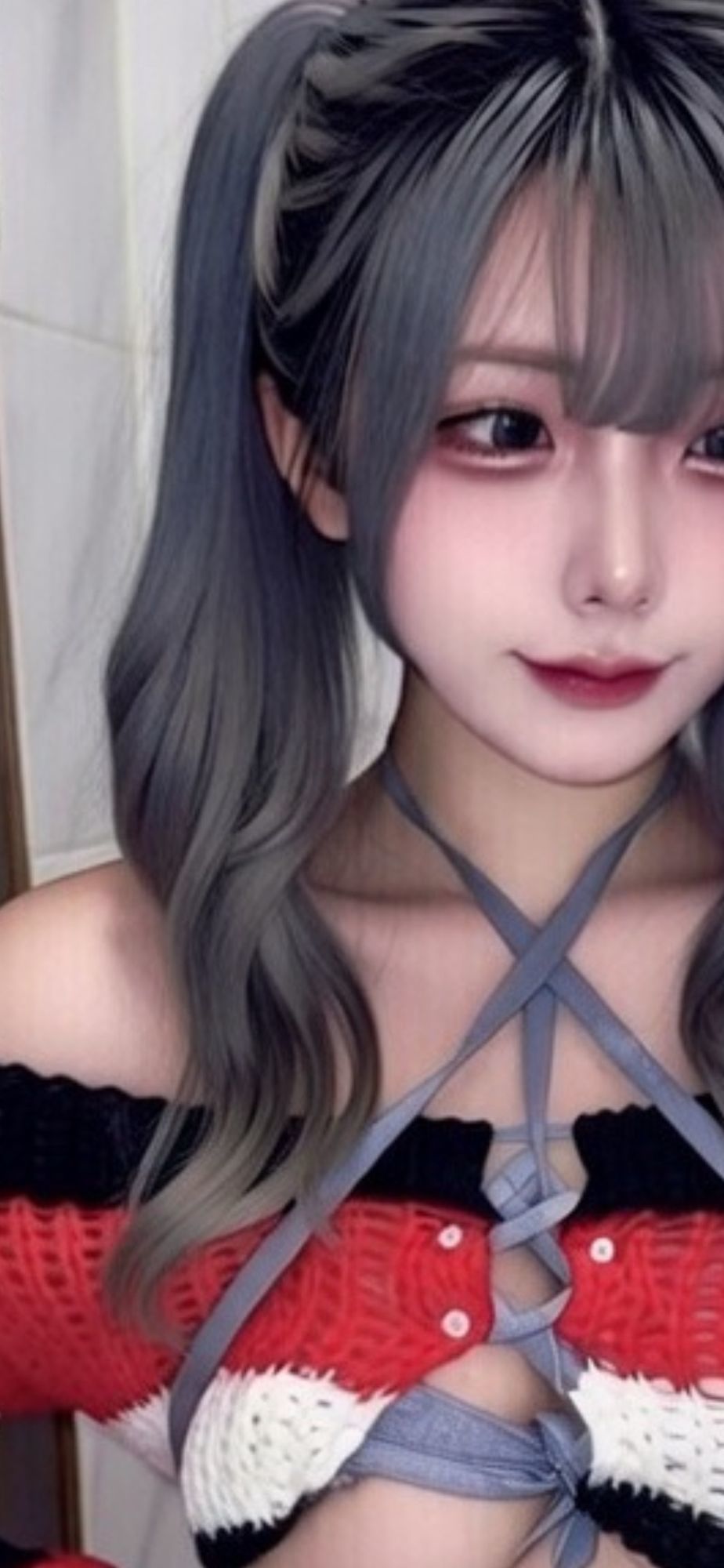 誰にも見せるつもりじゃなかった。 ― 近距離セルフィー24枚 ― 画像2