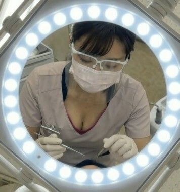 AIだから許される…ガチ盗撮風日常エロ 画像3