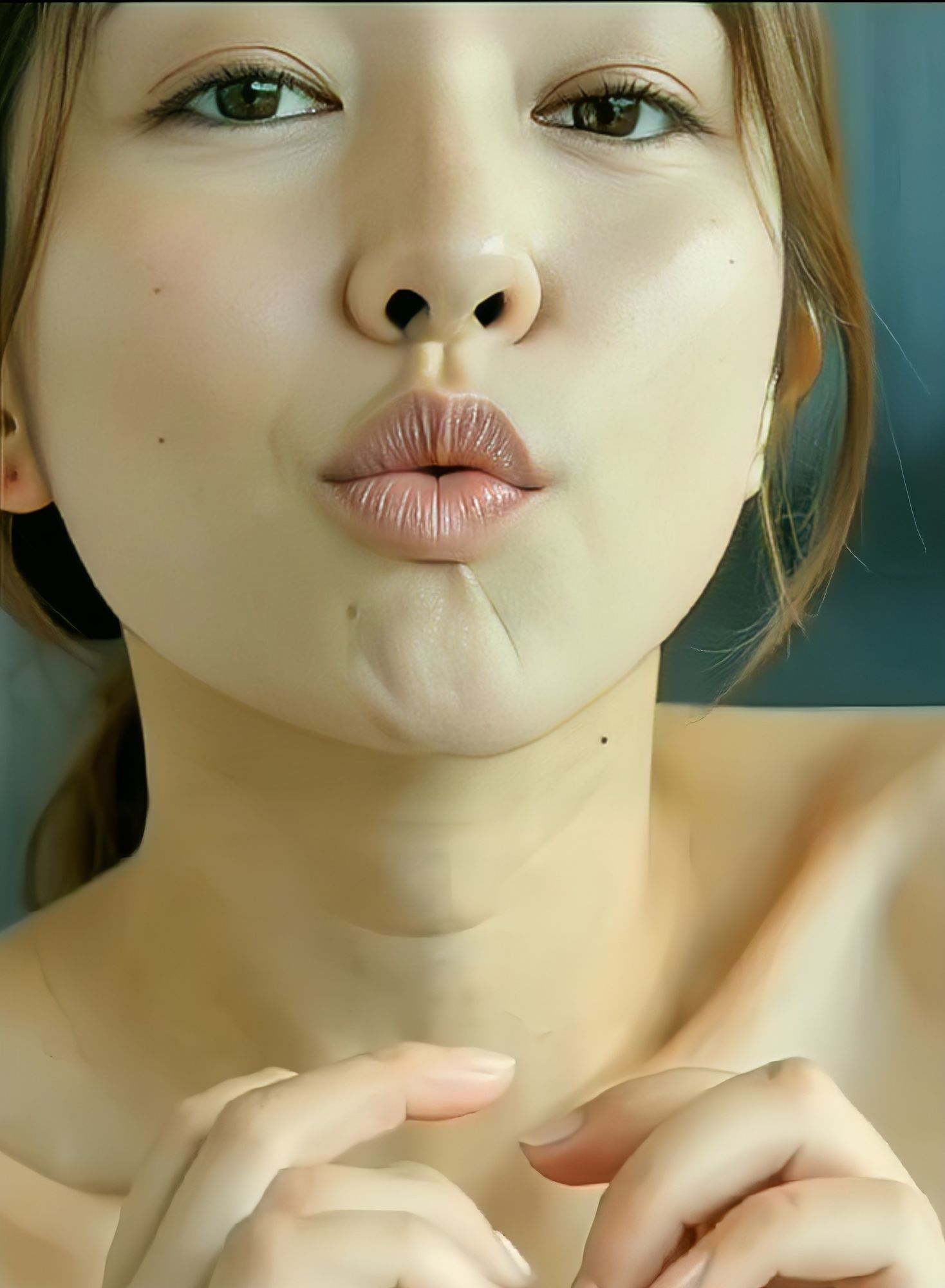 【★ハーレム体験】キス天国!私の唇の温度を計ってくれる? 『36人の美女達とA経験のドキドキタイムスタート!』 画像1