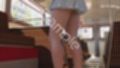 一ノ瀬廻里・私服登校日の通学途中のバス内でスカート内逆さ撮り盗撮の被害に遭う:フロント版PV09（純白のレーシーなTバックパンティ）