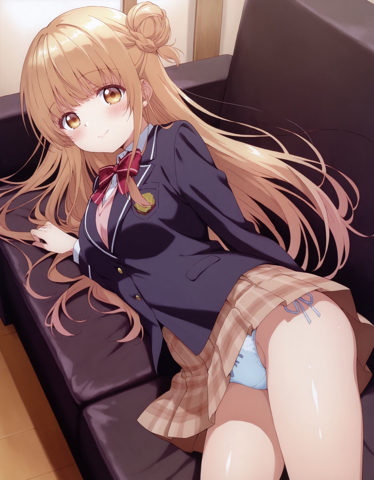 椎〇真昼のパンチラ サンプル2