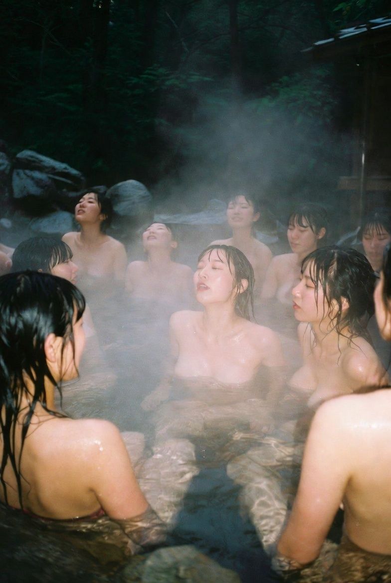 NZAI-004 山奥秘湯の女湯覗き 〜AI美女の無防備裸体コレクション〜 サンプル1