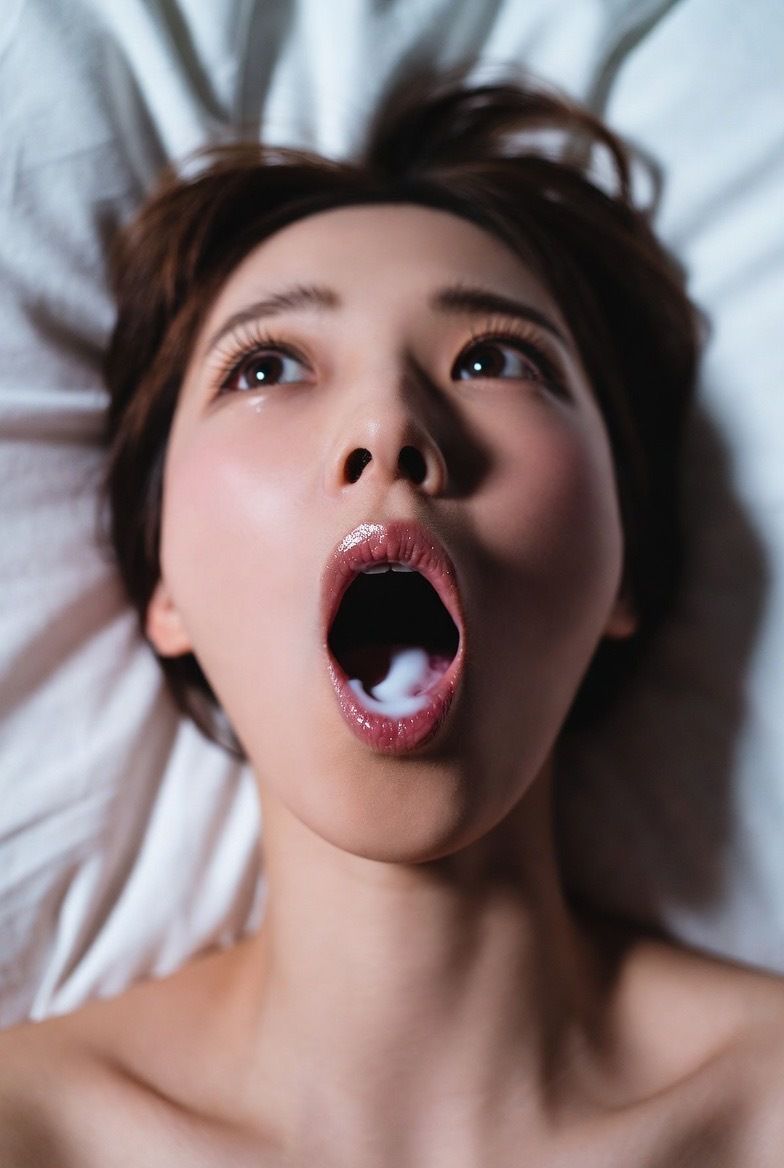 舌射・口内射精 画像集