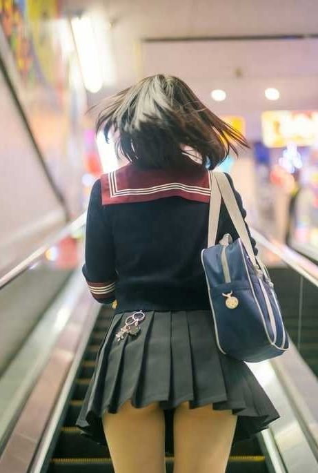 サンプル-盗撮風動画 vol.6 女子校生エスカレーター編 - サンプル画像