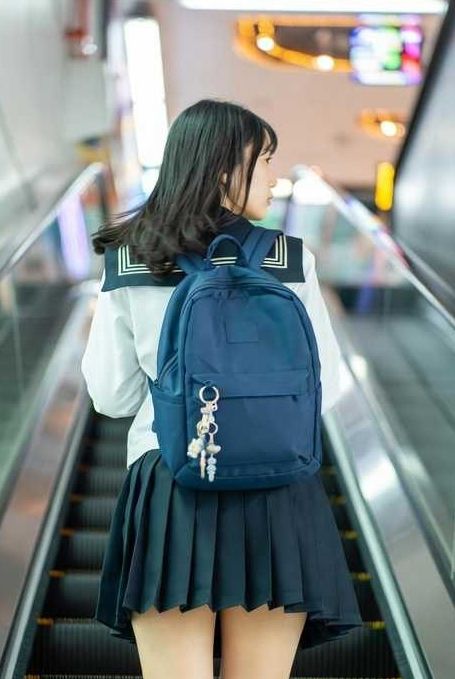 サンプル-盗撮風動画 vol.6 女子校生エスカレーター編 - サンプル画像