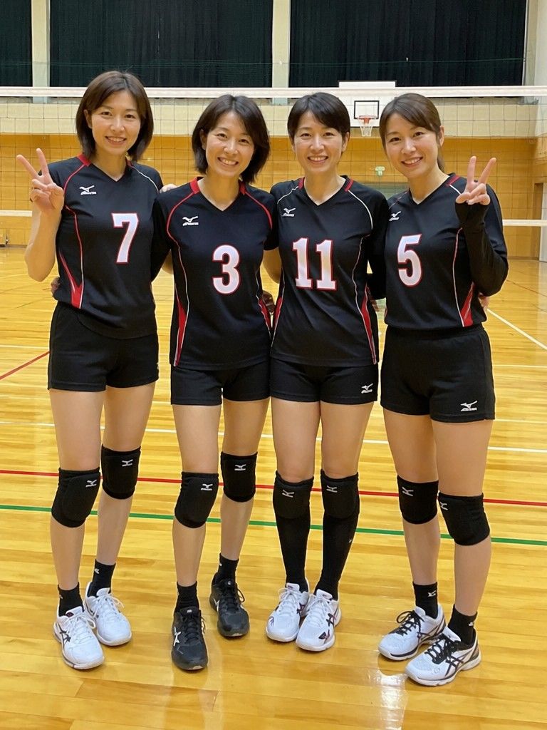 彼女たちがリンコスに着替えたら 画像3