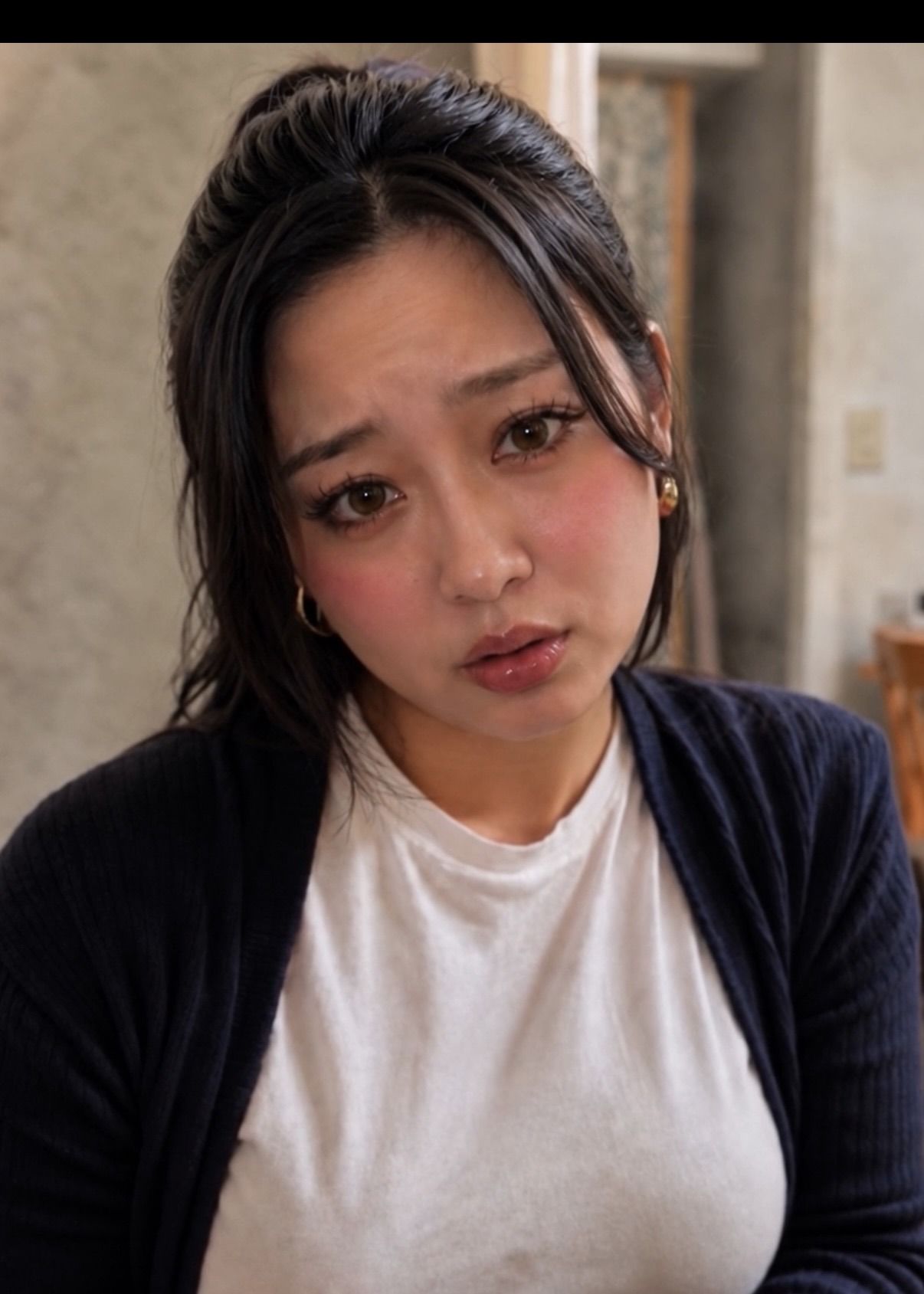 ボクは妻を寝取られて、カップル奴●に堕とされた  1の作品画像 1
