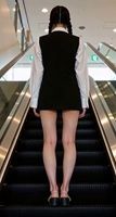 ［AI動画・スマホ特化］ エスカレータで見かけた可愛い子…やることやってるんだ…〇K編の作品画像 3