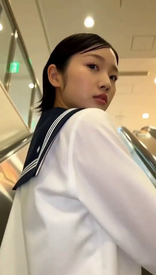 ［AI動画・スマホ特化］ エスカレータで見かけた可愛い子…やることやってるんだ…〇K編 サンプル画像 7